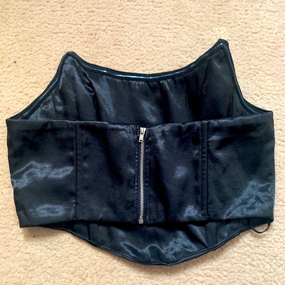 Cropped Strapless Top - Picture 2 of 2